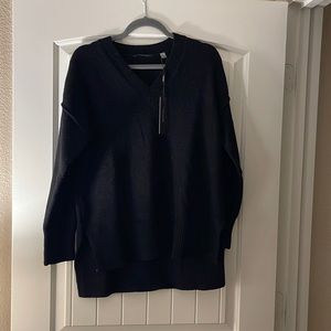 tabard women’s v neck sweater medium black